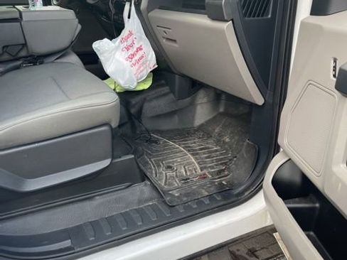 Used 2022 Ford F350 XL w/ Power Equipment Group image 26