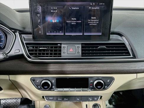 Certified 2023 Audi Q5 2.0T Premium Plus w/ Premium Plus Package AWD/4WD image 13