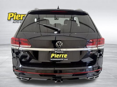 Used 2021 Volkswagen Atlas SE image 3