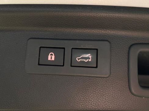 Used 2020 Subaru Forester Touring w/ Popular Package #2 AWD/4WD image 26