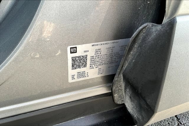 Used 2025 Chevrolet Trax ACTIV w/ Driver Confidence Package FWD image 18