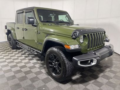 Used 2023 Jeep Gladiator Sport