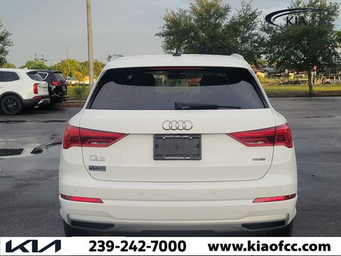 Used 2020 Audi Q3 2.0T Premium w/ Convenience Package AWD/4WD image 5
