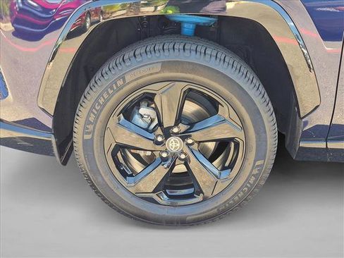 Used 2021 Toyota RAV4 XSE AWD/4WD image 22
