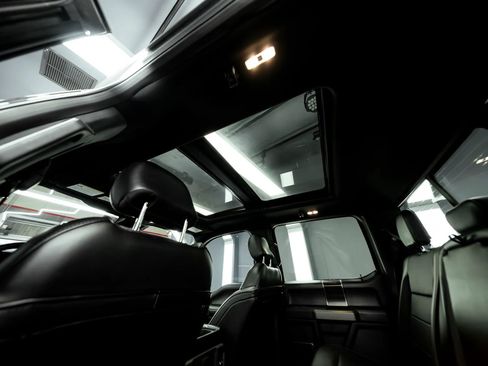 Used 2019 Ford F150 Raptor w/ Equipment Group 802A Luxury image 34