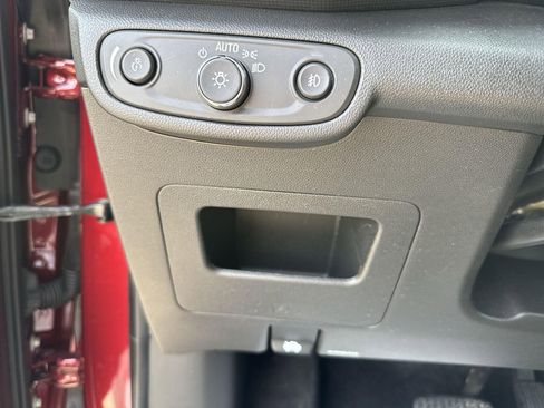 Used 2022 Chevrolet TrailBlazer RS image 18