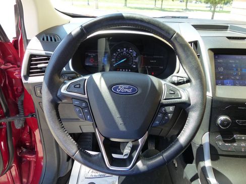 Used 2020 Ford Edge SEL w/ Convenience Package AWD/4WD image 25