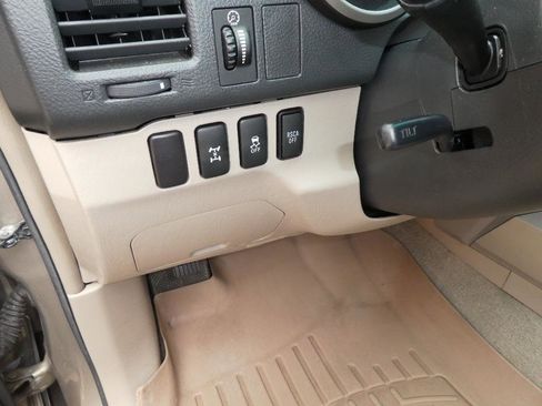 Used 2009 Toyota 4Runner SR5 image 13