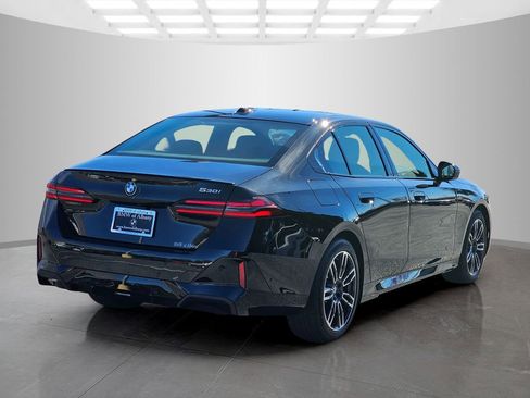 New 2026 BMW 530i w/ M Sport Package RWD image 6