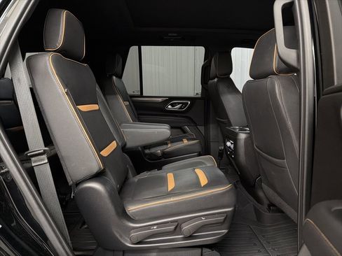 Used 2023 GMC Yukon AT4 w/ Technology Package image 33