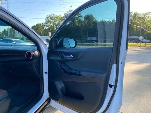 Used 2026 Chevrolet Equinox RS w/ LPO, Floor Liner Package FWD image 25