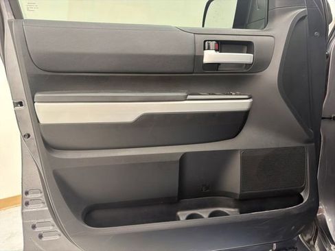 Used 2021 Toyota Tundra SR5 RWD image 11