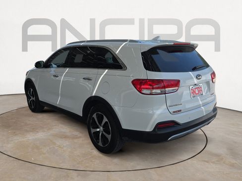 Used 2017 Kia Sorento EX w/ EX Premium Package FWD image 6