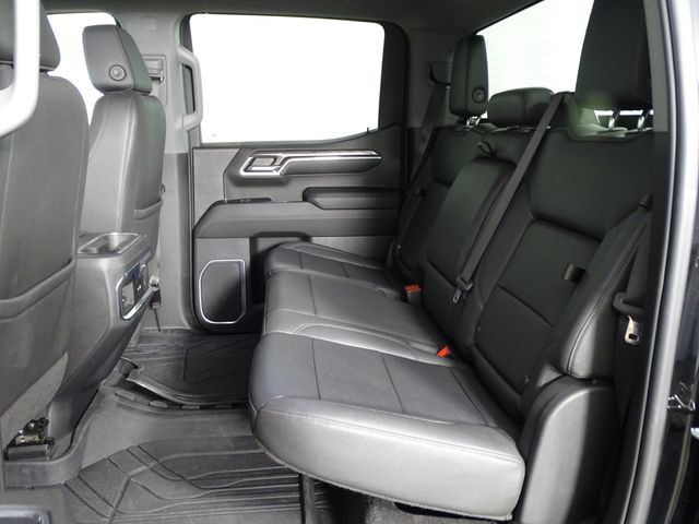 Used 2023 Chevrolet Silverado 1500 LTZ w/ Z71 Off-Road Package AWD/4WD image 12