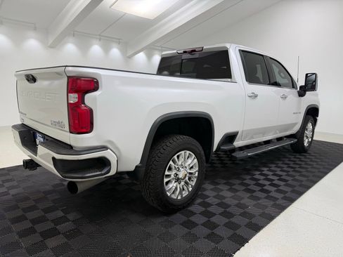 Used 2022 Chevrolet Silverado 3500 High Country w/ Z71 Off-Road Package image 7