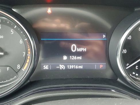 Certified 2023 Buick Encore GX Select w/ Sport Touring Package FWD image 21