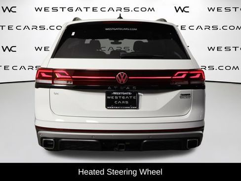 Used 2025 Volkswagen Atlas Peak Edition SE AWD/4WD image 10