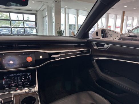 Used 2020 Audi A6 3.0T allroad Premium Plus w/ Audi Side Assist Package image 16