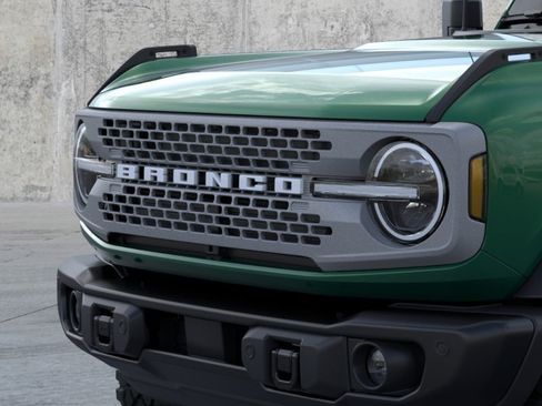 New 2025 Ford Bronco Badlands w/ Sasquatch Package AWD/4WD image 19