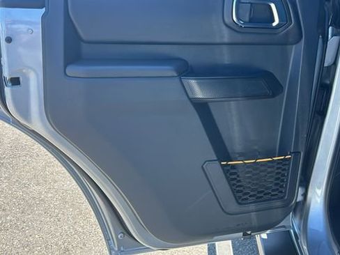Certified 2024 Ford Bronco Badlands AWD/4WD image 13