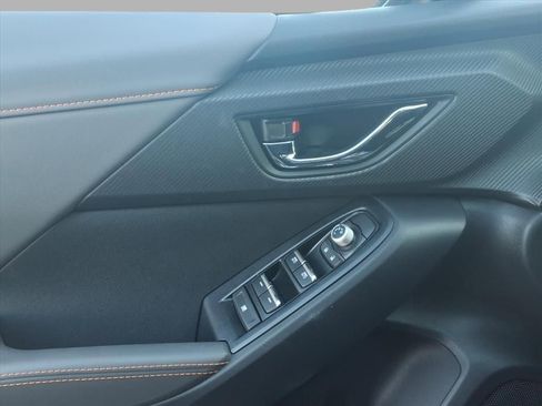 New 2025 Subaru Crosstrek 2.5i Limited image 12