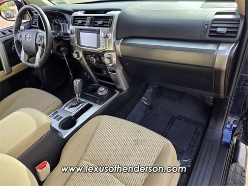 Used 2017 Toyota 4Runner SR5 image 19