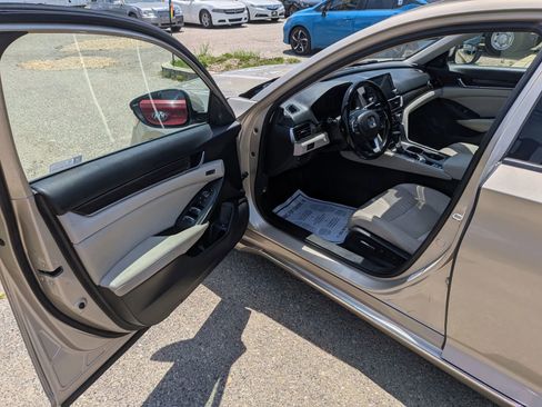 Used 2020 Honda Accord EX-L image 20