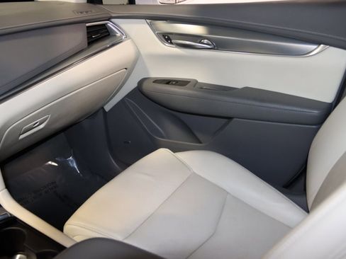 Used 2019 Cadillac XT5 Luxury image 43