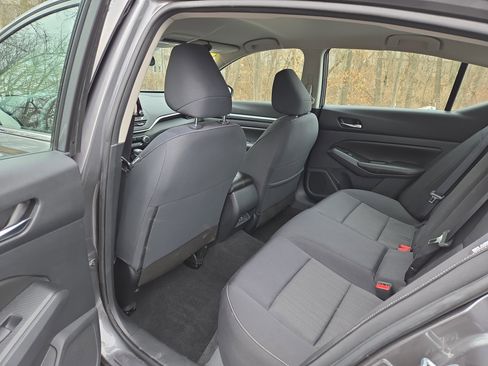 Used 2022 Nissan Altima 2.5 SV image 24