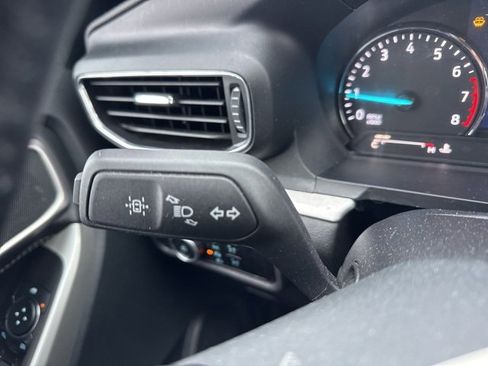 Used 2023 Ford Explorer XLT w/ Equipment Group 202A image 26