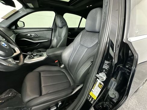 Used 2019 BMW 330i xDrive Sedan w/ Convenience Package AWD/4WD image 11
