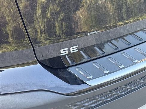 Used 2022 Volkswagen Taos SE w/ Panoramic Sunroof Package image 23