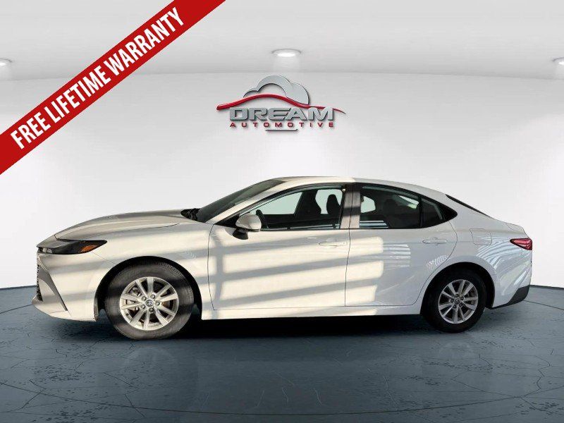 Used 2025 Toyota Camry LE FWD image 17