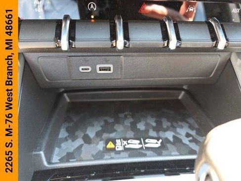 New 2026 Chevrolet Colorado ZR2 w/ Technology Package AWD/4WD image 31