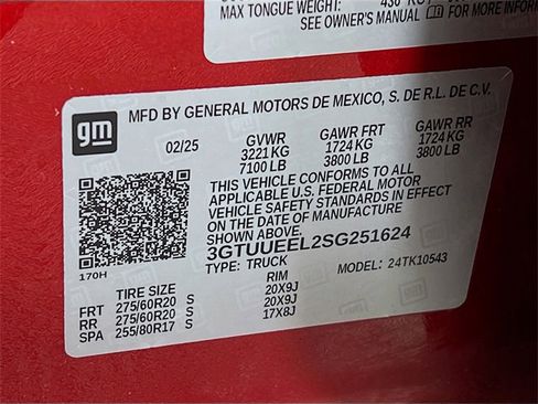 Used 2025 GMC Sierra 1500 AT4 w/ AT4 Premium Package image 31