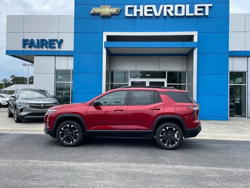 New 2026 Chevrolet Equinox RS FWD image 2