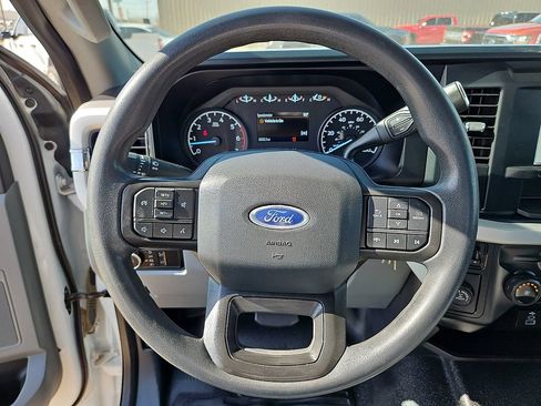 Used 2023 Ford F250 XL w/ XL Chrome Package RWD image 21