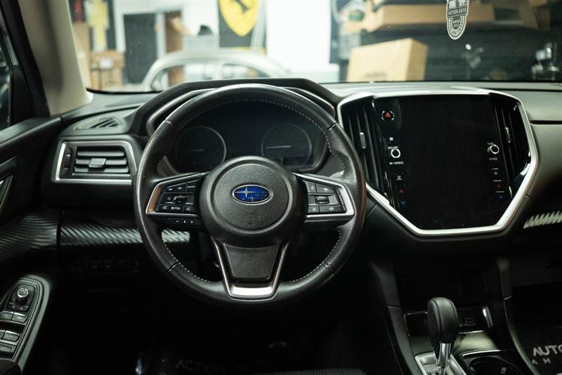 Used 2025 Subaru Ascent Premium AWD/4WD image 19