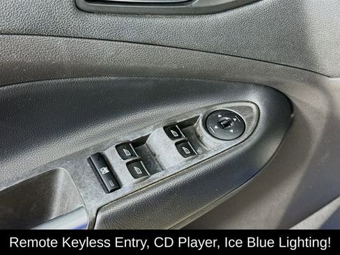 Certified 2018 Ford Escape SE image 17