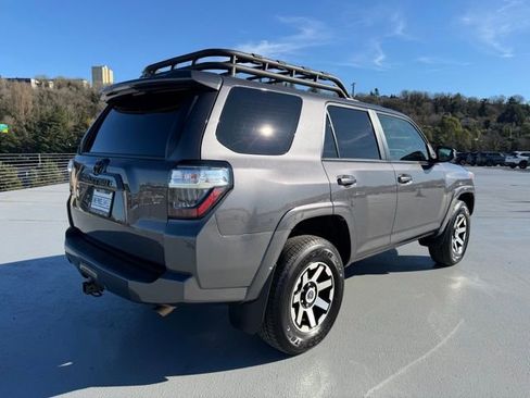 Certified 2021 Toyota 4Runner SR5 image 5