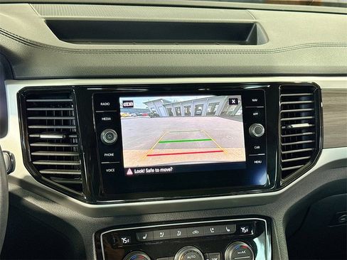 Used 2021 Volkswagen Atlas SEL Premium image 21