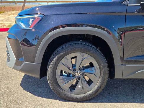 Used 2025 Volkswagen Taos S FWD image 7