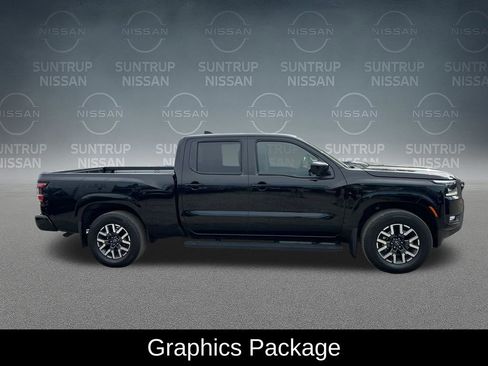 Used 2025 Nissan Frontier SL w/ Graphics Package AWD/4WD image 8