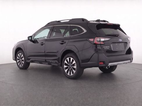 Used 2025 Subaru Outback Limited AWD/4WD image 3