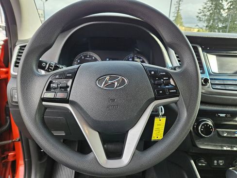 Used 2017 Hyundai Tucson SE AWD/4WD image 19