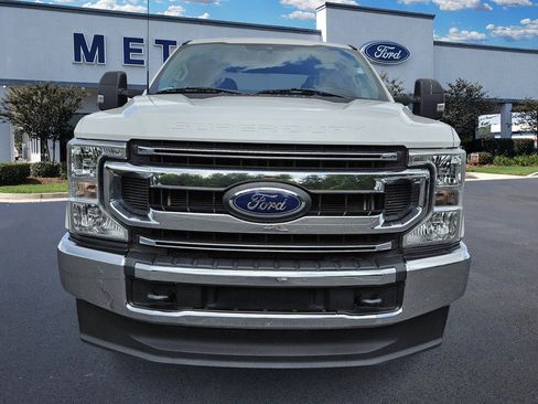 Used 2021 Ford F350 XLT image 2