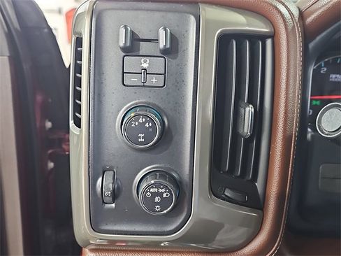 Used 2015 Chevrolet Silverado 3500 High Country w/ Duramax Plus Package image 25