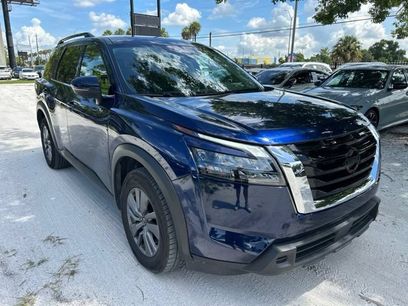 Used 2024 Nissan Pathfinder SV