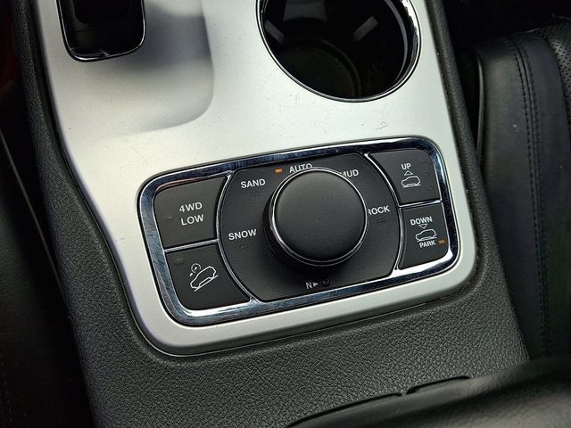 Used 2015 Jeep Grand Cherokee High Altitude AWD/4WD image 31