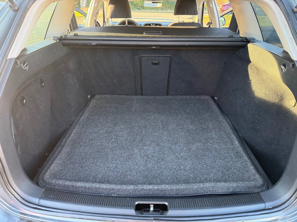 Used 2010 Volkswagen Jetta S FWD image 28